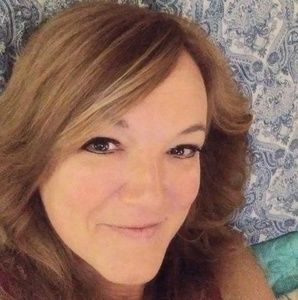 Meet your Posher, Selena